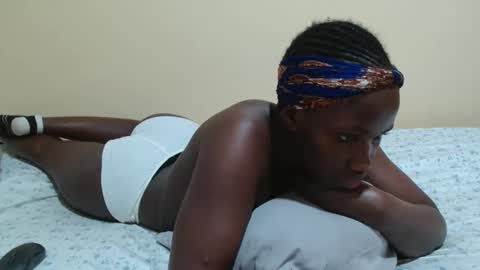 Snapshot of sassybabe20 chatting on February 19, 2026, 7:26 am sassybabe20 online show from February 19, 2026, 7:26 am