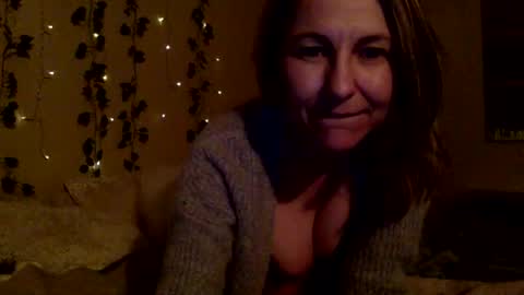 Snapshot of sassyella chatting on March 4, 2025, 7:19 am Sassyella online show from March 4, 2025, 7:19 am