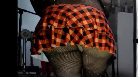 Snapshot of sassylatin45 chatting on March 15, 2026, 12:38 am sassylatin45 online show from March 15, 2026, 12:38 am