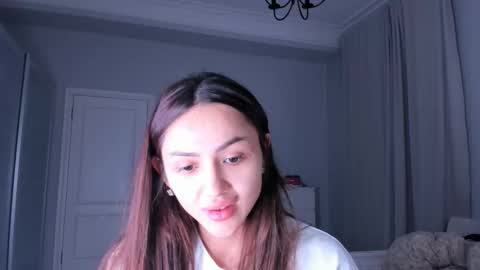 Ksenya online show from February 22, 2026, 4:05 pm
