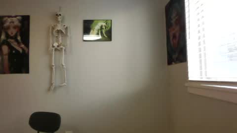 Snapshot of sassypandaxxx chatting on August 1, 2026, 9:46 pm koolkat online show from August 1, 2026, 9:46 pm
