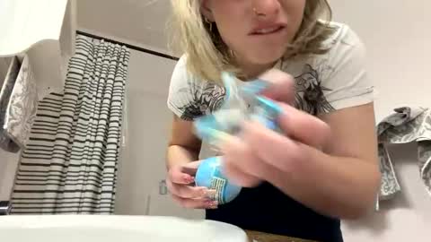 Snapshot of sassysquirtsmmm chatting on March 9, 2026, 2:48 am sassysquirtsmmm online show from March 9, 2026, 2:48 am