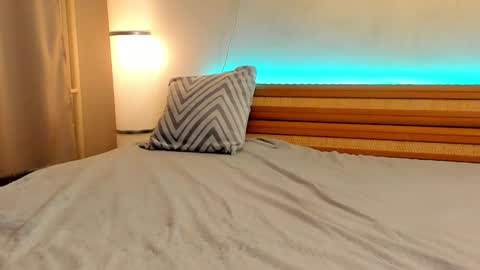 Snapshot of satimilf_ chatting on January 13, 2025, 4:07 am Sati online show from January 13, 2025, 4:07 am