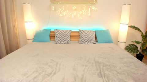 Snapshot of satimilf_ chatting on January 24, 2025, 7:30 am Sati online show from January 24, 2025, 7:30 am