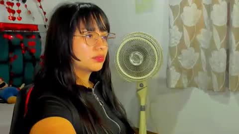 Snapshot of saturno_venus chatting on May 19, 2026, 8:26 pm saturno_venus online show from May 19, 2026, 8:26 pm