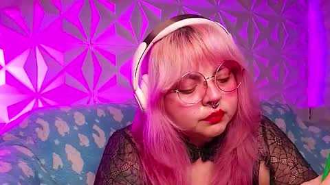 Snapshot of satyn_doll chatting on March 3, 2026, 12:50 am Gina George online show from March 3, 2026, 12:50 am