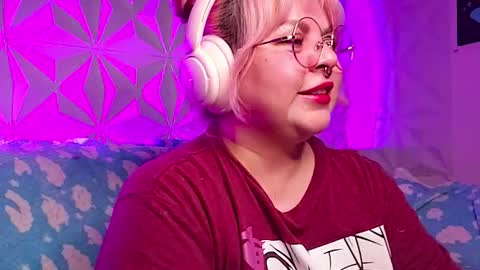 Snapshot of satyn_doll chatting on March 6, 2026, 12:40 am Gina George online show from March 6, 2026, 12:40 am