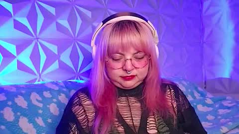 Snapshot of satyn_doll chatting on March 8, 2026, 12:30 am Gina George online show from March 8, 2026, 12:30 am