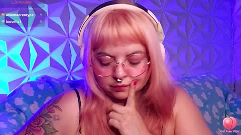 Snapshot of satyn_doll chatting on March 25, 2026, 1:22 am Gina George online show from March 25, 2026, 1:22 am