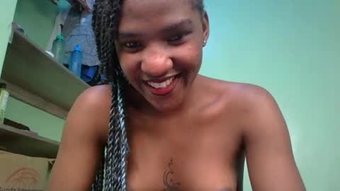 Snapshot of sauce_pety chatting on May 14, 2026, 6:37 pm pety online show from May 14, 2026, 6:37 pm
