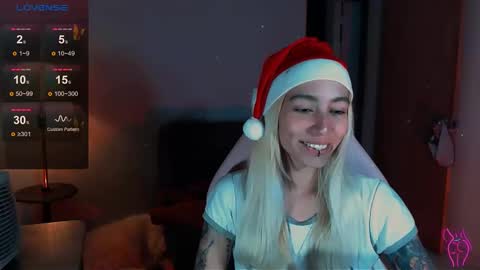 I AM JENN  online show from December 15, 2024, 9:53 pm