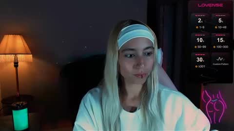 I AM JENN  online show from December 27, 2024, 12:07 am