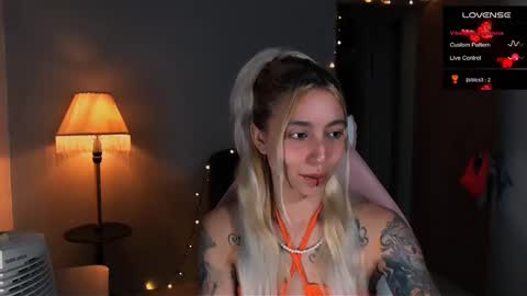 I AM JENN  online show from January 16, 2025, 3:56 am