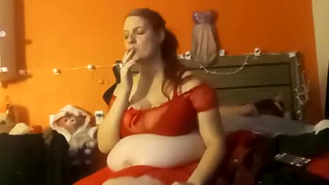 Snapshot of saucybear666 chatting on November 23, 2025, 11:15 pm SnowBunny online show from November 23, 2025, 11:15 pm