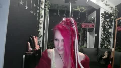 Snapshot of saucysky chatting on March 7, 2026, 9:17 am SaucySky online show from March 7, 2026, 9:17 am