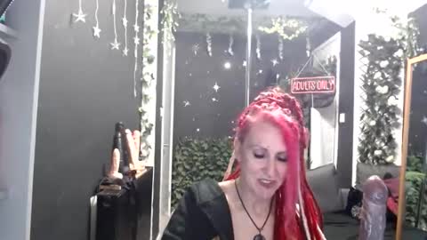 Snapshot of saucysky chatting on March 22, 2026, 8:51 am SaucySky online show from March 22, 2026, 8:51 am