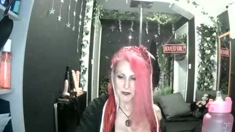 Snapshot of saucysky chatting on March 26, 2026, 10:59 pm SaucySky online show from March 26, 2026, 10:59 pm