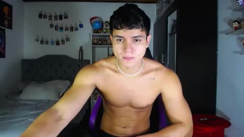 Snapshot of saulomiralles chatting on February 24, 2026, 9:02 pm Saulo online show from February 24, 2026, 9:02 pm