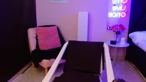 lilith online show from January 9, 2026, 3:31 am