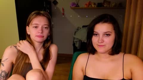LUNA and ANNA    online show from September 14, 2025, 9:58 pm