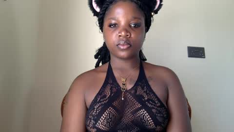 savage_affair online show from July 14, 2026, 11:05 am