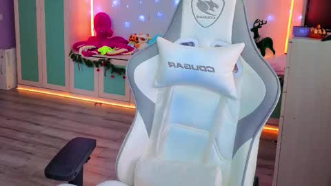 Ariel online show from January 16, 2026, 4:38 am