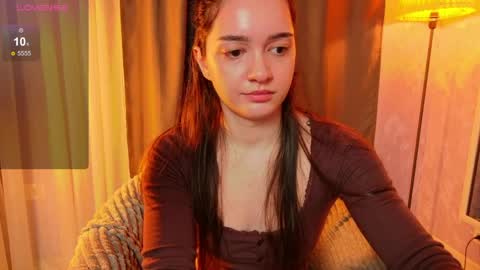 savannah_h online show from April 7, 2026, 10:59 am