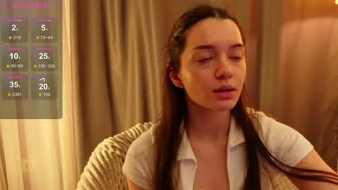 savannah_h online show from April 15, 2026, 10:55 am