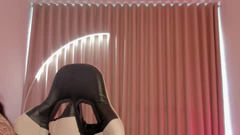 Snapshot of savannahwildee chatting on October 8, 2025, 12:14 pm Savannahwildee online show from October 8, 2025, 12:14 pm