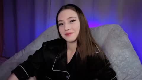 Snapshot of savannasotos chatting on April 28, 2026, 6:24 pm Sophie online show from April 28, 2026, 6:24 pm