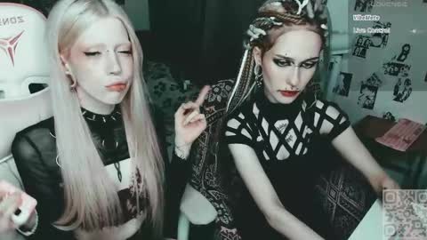 Snapshot of say_mary chatting on June 7, 2026, 4:55 pm pronoun she. name Mary. age 21. online show from June 7, 2026, 4:55 pm