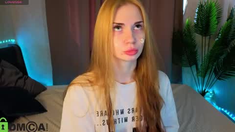 Kira  GMT 7 Mon Thu-Sun  0800am-0200pm  online show from April 11, 2026, 9:24 am