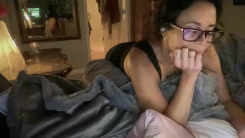 Good Girls Say Please...and Thank You online show from December 27, 2024, 7:46 pm