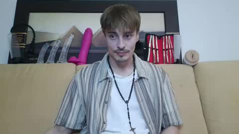 Snapshot of scaleslayer chatting on February 16, 2025, 9:16 pm Mike online show from February 16, 2025, 9:16 pm