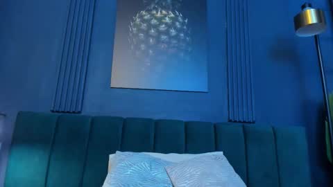 Scarlet Edwars online show from November 25, 2025, 7:14 pm