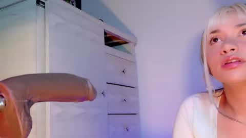 Snapshot of scarlet_gold chatting on February 27, 2026, 2:44 am scarlet_gold online show from February 27, 2026, 2:44 am