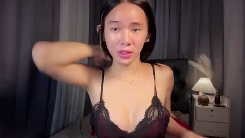 Snapshot of scarlet_hetland chatting on July 3, 2026, 10:27 pm sweet scarlete online show from July 3, 2026, 10:27 pm