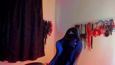 Snapshot of scarlet_kennedy98 chatting on October 14, 2025, 10:10 pm scarlet taylor kennedy online show from October 14, 2025, 10:10 pm