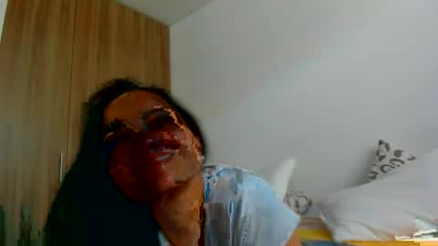 scarlet taylor kennedy online show from April 2, 2026, 8:50 pm