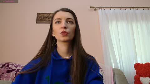 Scarlet online show from April 27, 2026, 11:30 am