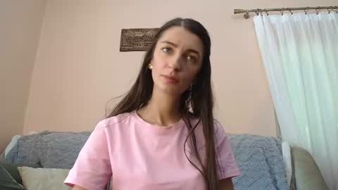 Scarlet online show from June 20, 2026, 12:19 pm
