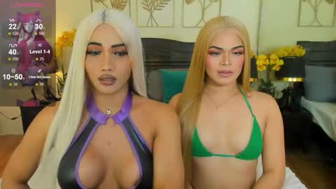 Snapshot of scarlet_snow_asian chatting on September 20, 2025, 2:01 am Scarlet online show from September 20, 2025, 2:01 am