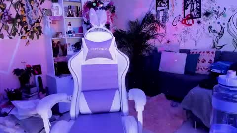 SCARLET online show from March 14, 2026, 4:07 am