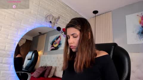 Scarlet online show from October 18, 2025, 5:35 pm