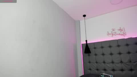 Snapshot of scarletcherry18 chatting on May 25, 2026, 4:40 am scarlet online show from May 25, 2026, 4:40 am
