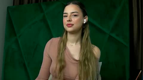 Snapshot of scarletcoles chatting on January 10, 2026, 11:53 pm Scarlet online show from January 10, 2026, 11:53 pm