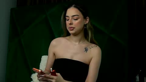 Snapshot of scarletcoles chatting on February 28, 2026, 11:06 pm Scarlet online show from February 28, 2026, 11:06 pm