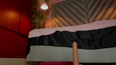 Scarlet Dayana online show from February 7, 2025, 9:47 am