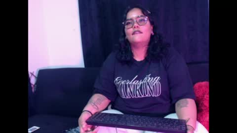 scarlethh_ss online show from June 2, 2026, 5:53 am