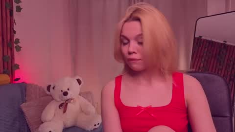 Snapshot of scarletmarney chatting on May 5, 2026, 3:14 am scarletmarney online show from May 5, 2026, 3:14 am